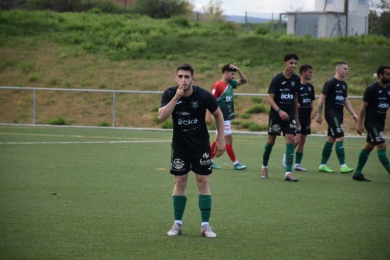 El División se reivindica en Olabide  (0-2)