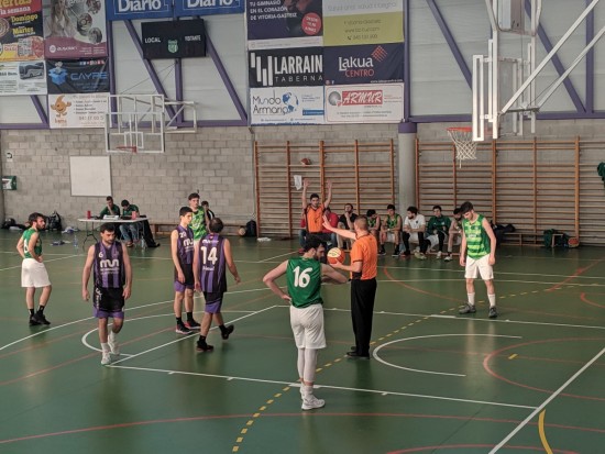 SEGUNDA DERROTA CONSECUTIVA DEL LAKUA CENTRO SAN PRUDENCIO (65-68)