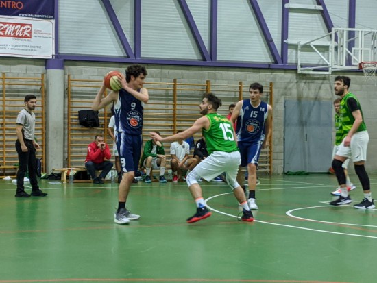 PRIMERA DERROTA DEL CURSO (73-77)