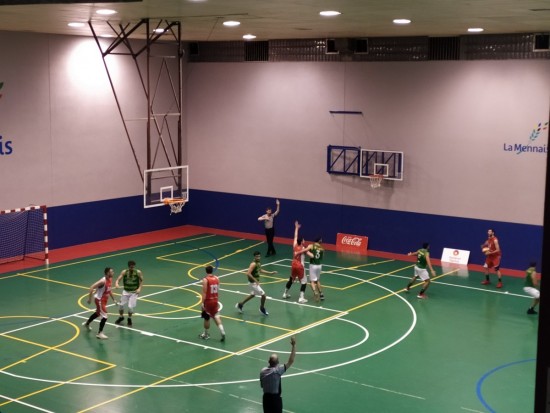 DERROTA EN BILBAO ANTE EL HGB BERRIO OTXOA (69-62)