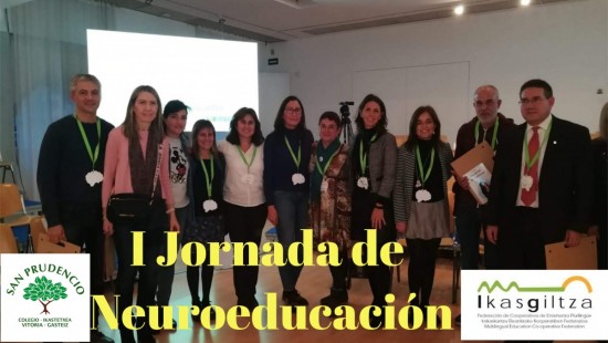 El equipo directivo acude al Museo Artium en la I Jornada de Neuroeducación.